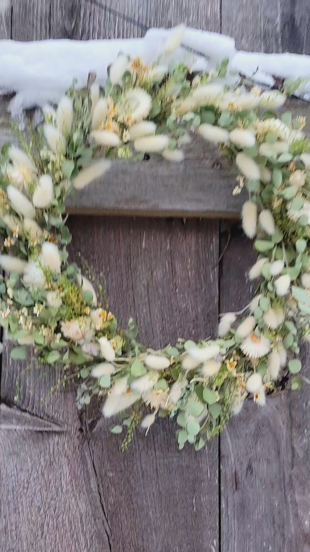 Frosted Fields 18" Dried Flower Wreath