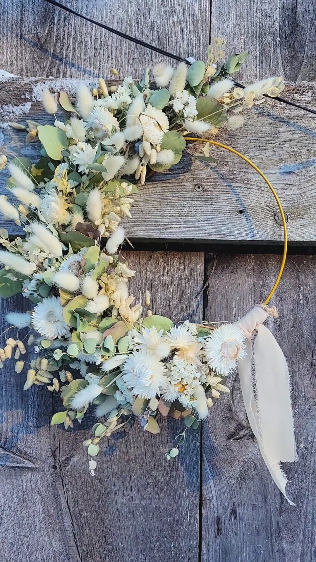 Eucalyptus_and_Grass_Dried_Wreath